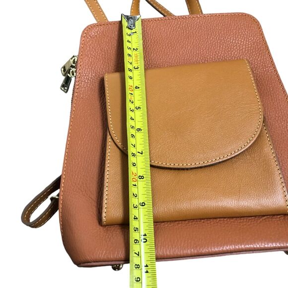 DIVINA FIRENZE BACKPACK/CROSSBODY ITALIAN PEBBLED LEATHER WITH CAMEL TAN TONES - Picture 12 of 16